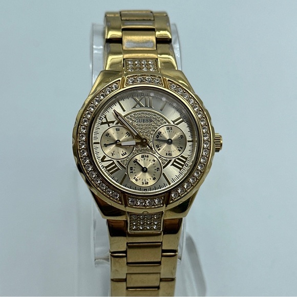Guess U0111L2 33mm Gold Plated Stainless Steel Ladies Watch - Picture 2 of 8